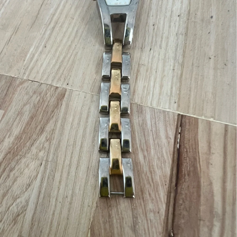 Anne Klein ladies two tone bracelet dress watch NEW BATTERY